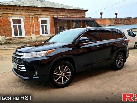 Тойота Хайлендер 2018 в Гадяче на Automoto.ua Черный Тойота Хайлендер, объемом двигателя 35 л и пробегом 140 тыс. км за 27500 $, фото 1 на Automoto.ua