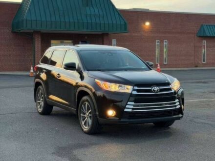 Черный Тойота Хайлендер, объемом двигателя 3.5 л и пробегом 43 тыс. км за 5400 $, фото 1 на Automoto.ua