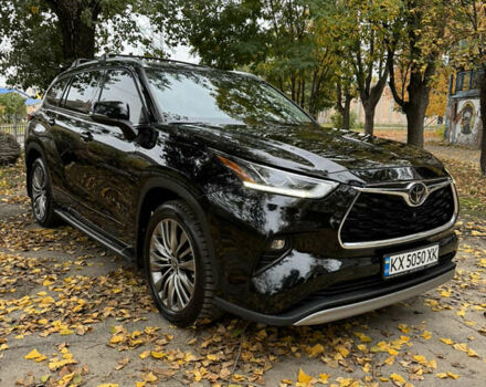 Черный Тойота Хайлендер, объемом двигателя 3.46 л и пробегом 41 тыс. км за 42000 $, фото 1 на Automoto.ua