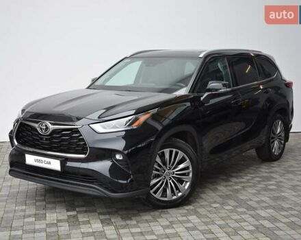 Черный Тойота Хайлендер, объемом двигателя 3.46 л и пробегом 33 тыс. км за 53000 $, фото 1 на Automoto.ua