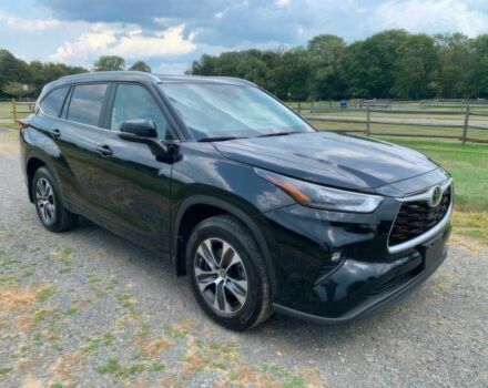 Черный Тойота Хайлендер, объемом двигателя 2.4 л и пробегом 27 тыс. км за 22500 $, фото 1 на Automoto.ua