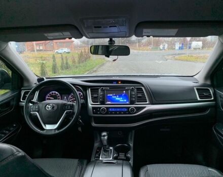 Коричневый Тойота Хайлендер, объемом двигателя 3.5 л и пробегом 188 тыс. км за 18000 $, фото 4 на Automoto.ua
