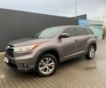 Коричневый Тойота Хайлендер, объемом двигателя 3.5 л и пробегом 188 тыс. км за 18000 $, фото 1 на Automoto.ua