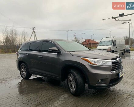 Коричневый Тойота Хайлендер, объемом двигателя 3.46 л и пробегом 189 тыс. км за 17999 $, фото 20 на Automoto.ua