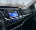 Коричневый Тойота Хайлендер, объемом двигателя 3.5 л и пробегом 188 тыс. км за 18000 $, фото 7 на Automoto.ua