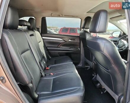 Коричневый Тойота Хайлендер, объемом двигателя 3.46 л и пробегом 103 тыс. км за 8700 $, фото 10 на Automoto.ua