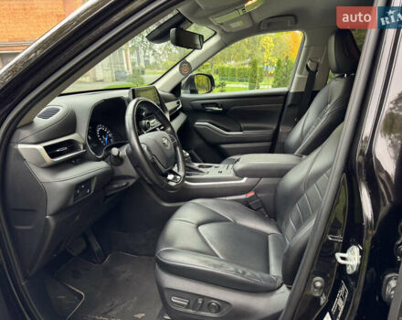 Тойота Хайлендер 2021 в Хмельницком на Automoto.ua Коричневый Тойота Хайлендер, объемом двигателя 2.49 л и пробегом 147 тыс. км за 42400 $, фото 17 на Automoto.ua