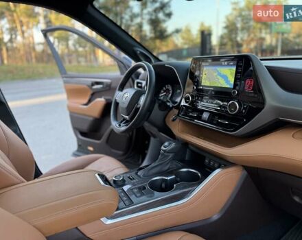 Коричневый Тойота Хайлендер, объемом двигателя 3.46 л и пробегом 75 тыс. км за 48500 $, фото 92 на Automoto.ua