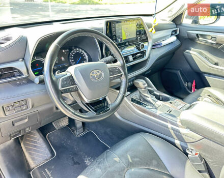 Коричневый Тойота Хайлендер, объемом двигателя 2.49 л и пробегом 77 тыс. км за 50000 $, фото 3 на Automoto.ua