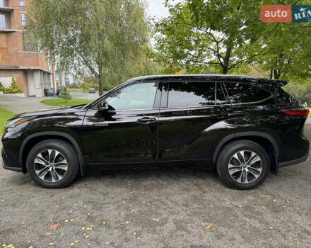 Тойота Хайлендер 2021 в Хмельницком на Automoto.ua Коричневый Тойота Хайлендер, объемом двигателя 2.49 л и пробегом 147 тыс. км за 42400 $, фото 2 на Automoto.ua