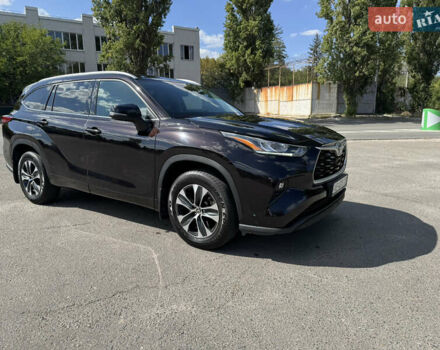Коричневий Тойота Хайлендер, об'ємом двигуна 2.49 л та пробігом 67 тис. км за 43700 $, фото 1 на Automoto.ua