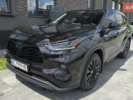 Тойота Хайлендер 2021 в Львове на Automoto.ua Коричневый Тойота Хайлендер, объемом двигателя 2.49 л и пробегом 103 тыс. км за 55555 $, фото 1 на Automoto.ua