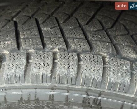 Червоний Тойота Хайлендер, об'ємом двигуна 3.5 л та пробігом 229 тис. км за 15500 $, фото 21 на Automoto.ua