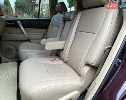 Червоний Тойота Хайлендер, об'ємом двигуна 3.5 л та пробігом 229 тис. км за 15500 $, фото 37 на Automoto.ua