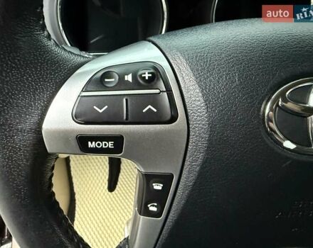 Червоний Тойота Хайлендер, об'ємом двигуна 3.5 л та пробігом 229 тис. км за 15500 $, фото 28 на Automoto.ua