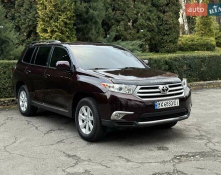 Червоний Тойота Хайлендер, об'ємом двигуна 3.5 л та пробігом 229 тис. км за 15500 $, фото 1 на Automoto.ua