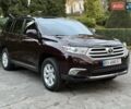 Червоний Тойота Хайлендер, об'ємом двигуна 3.5 л та пробігом 229 тис. км за 15500 $, фото 1 на Automoto.ua