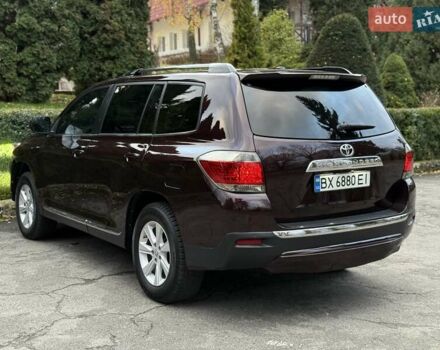 Червоний Тойота Хайлендер, об'ємом двигуна 3.5 л та пробігом 229 тис. км за 15500 $, фото 14 на Automoto.ua