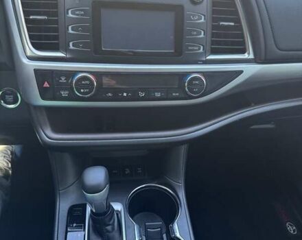 Красный Тойота Хайлендер, объемом двигателя 3.55 л и пробегом 198 тыс. км за 22600 $, фото 35 на Automoto.ua