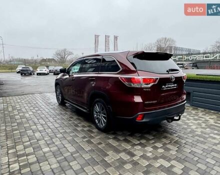Красный Тойота Хайлендер, объемом двигателя 3.5 л и пробегом 205 тыс. км за 21900 $, фото 64 на Automoto.ua