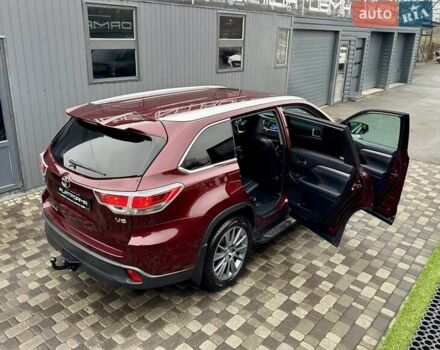 Красный Тойота Хайлендер, объемом двигателя 3.5 л и пробегом 205 тыс. км за 21900 $, фото 50 на Automoto.ua