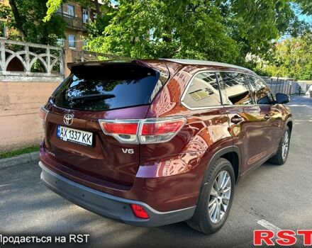 Красный Тойота Хайлендер, объемом двигателя 3.5 л и пробегом 215 тыс. км за 21000 $, фото 4 на Automoto.ua