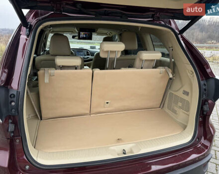 Красный Тойота Хайлендер, объемом двигателя 3.49 л и пробегом 224 тыс. км за 17300 $, фото 33 на Automoto.ua