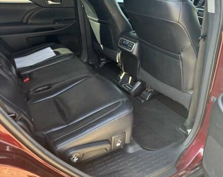 Красный Тойота Хайлендер, объемом двигателя 3.55 л и пробегом 198 тыс. км за 22600 $, фото 20 на Automoto.ua