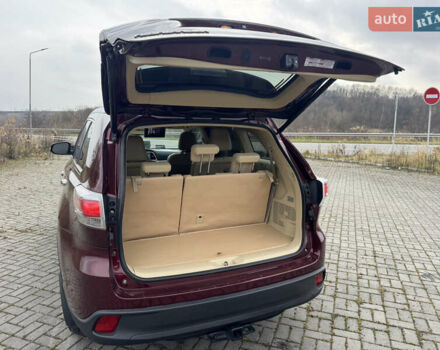 Красный Тойота Хайлендер, объемом двигателя 3.49 л и пробегом 224 тыс. км за 17300 $, фото 32 на Automoto.ua