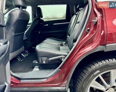 Красный Тойота Хайлендер, объемом двигателя 3.5 л и пробегом 205 тыс. км за 21900 $, фото 17 на Automoto.ua