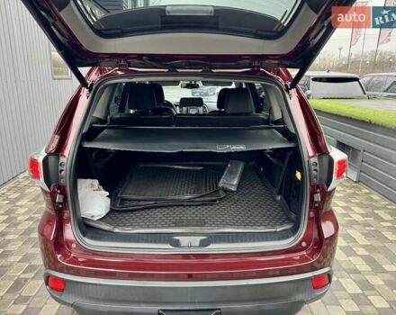 Красный Тойота Хайлендер, объемом двигателя 3.5 л и пробегом 205 тыс. км за 21900 $, фото 20 на Automoto.ua