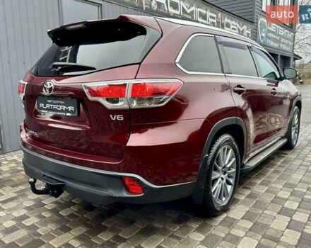 Красный Тойота Хайлендер, объемом двигателя 3.5 л и пробегом 205 тыс. км за 21900 $, фото 8 на Automoto.ua