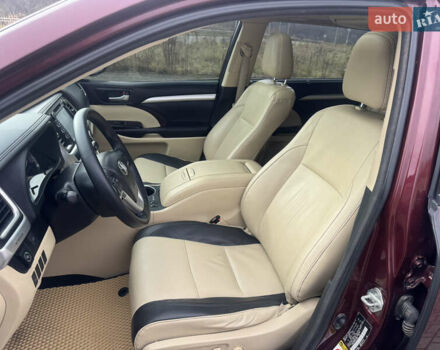 Красный Тойота Хайлендер, объемом двигателя 3.49 л и пробегом 224 тыс. км за 17300 $, фото 20 на Automoto.ua