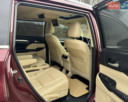 Красный Тойота Хайлендер, объемом двигателя 3.49 л и пробегом 224 тыс. км за 17300 $, фото 28 на Automoto.ua