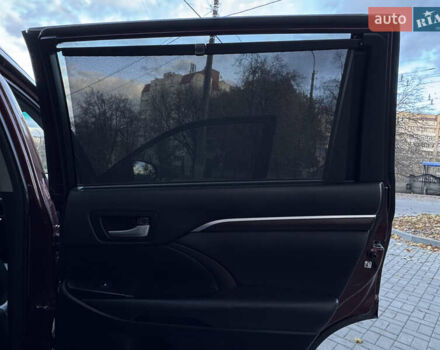 Червоний Тойота Хайлендер, об'ємом двигуна 3.5 л та пробігом 149 тис. км за 24900 $, фото 13 на Automoto.ua