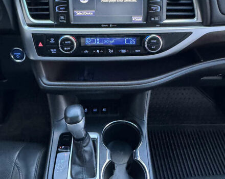 Червоний Тойота Хайлендер, об'ємом двигуна 3.5 л та пробігом 149 тис. км за 24900 $, фото 28 на Automoto.ua