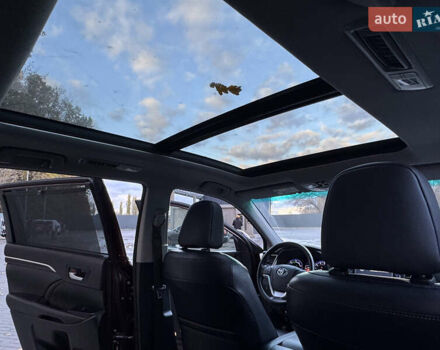 Червоний Тойота Хайлендер, об'ємом двигуна 3.5 л та пробігом 149 тис. км за 24900 $, фото 15 на Automoto.ua