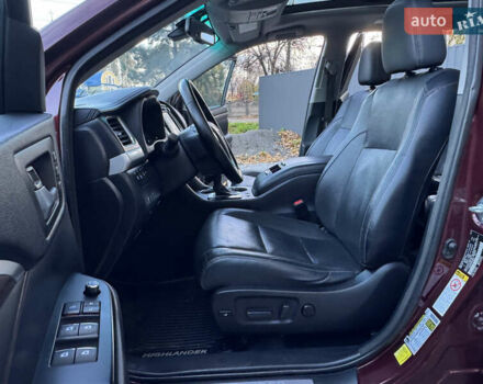 Червоний Тойота Хайлендер, об'ємом двигуна 3.5 л та пробігом 149 тис. км за 24900 $, фото 22 на Automoto.ua