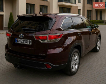 Червоний Тойота Хайлендер, об'ємом двигуна 3.5 л та пробігом 149 тис. км за 24900 $, фото 1 на Automoto.ua