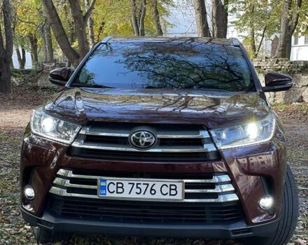 Красный Тойота Хайлендер, объемом двигателя 3.46 л и пробегом 62 тыс. км за 33000 $, фото 36 на Automoto.ua