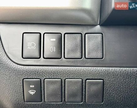 Красный Тойота Хайлендер, объемом двигателя 3.5 л и пробегом 77 тыс. км за 26400 $, фото 16 на Automoto.ua