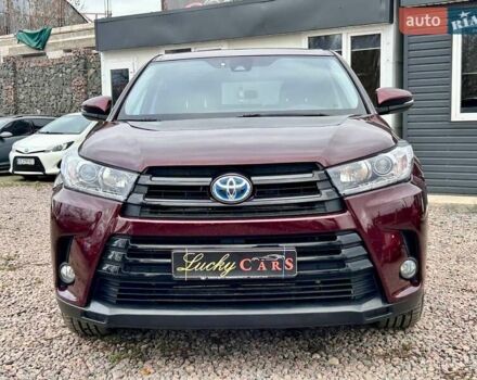 Красный Тойота Хайлендер, объемом двигателя 3.5 л и пробегом 77 тыс. км за 26400 $, фото 1 на Automoto.ua