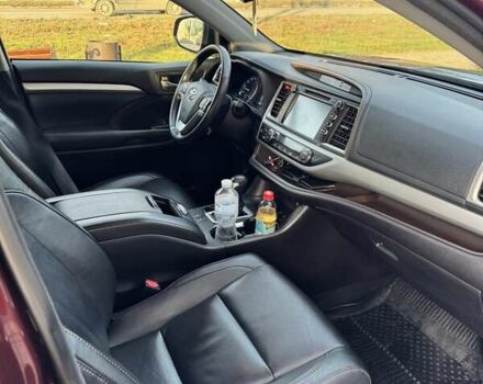 Червоний Тойота Хайлендер, об'ємом двигуна 3.46 л та пробігом 135 тис. км за 28500 $, фото 14 на Automoto.ua