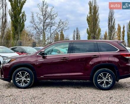 Красный Тойота Хайлендер, объемом двигателя 3.5 л и пробегом 77 тыс. км за 26400 $, фото 7 на Automoto.ua