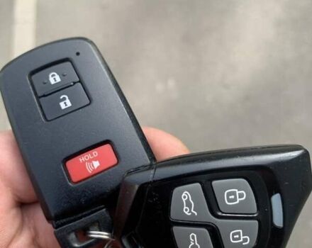 Красный Тойота Хайлендер, объемом двигателя 3.46 л и пробегом 74 тыс. км за 30500 $, фото 14 на Automoto.ua