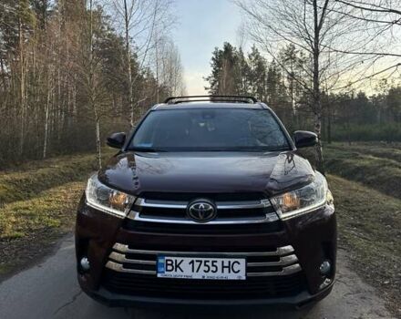 Червоний Тойота Хайлендер, об'ємом двигуна 3.46 л та пробігом 135 тис. км за 28500 $, фото 10 на Automoto.ua