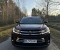 Червоний Тойота Хайлендер, об'ємом двигуна 3.46 л та пробігом 135 тис. км за 28500 $, фото 10 на Automoto.ua