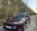 Червоний Тойота Хайлендер, об'ємом двигуна 3.46 л та пробігом 135 тис. км за 28500 $, фото 3 на Automoto.ua