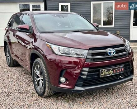 Красный Тойота Хайлендер, объемом двигателя 3.5 л и пробегом 77 тыс. км за 26400 $, фото 2 на Automoto.ua