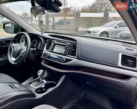 Красный Тойота Хайлендер, объемом двигателя 3.5 л и пробегом 77 тыс. км за 26400 $, фото 36 на Automoto.ua